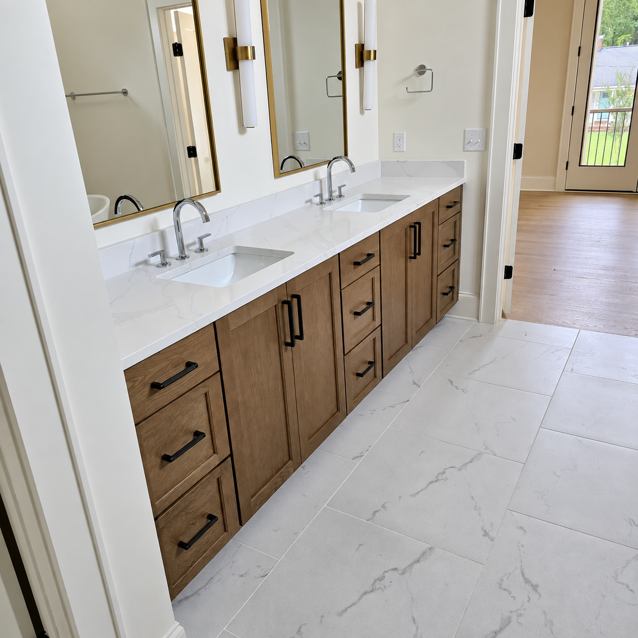 Bathroom cabinetry